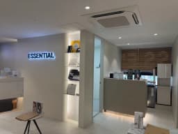 舍堂 Essential