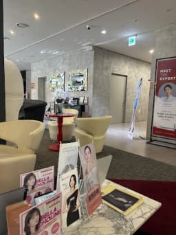 Kleam Clinic 弘大店